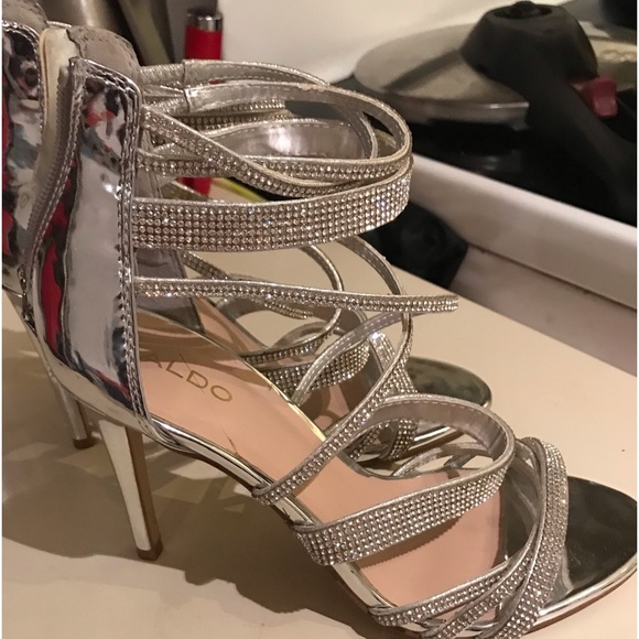 SOLD— 💖🤩⚡️Aldo Swarovski Crystal’s heels⚡️🤩💖 - Picture 3 of 10